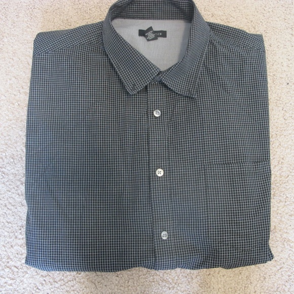 Van Heusen Men's Dress Shirt checkered Black Size 17-17.5 XL  GUC - Picture 2 of 4